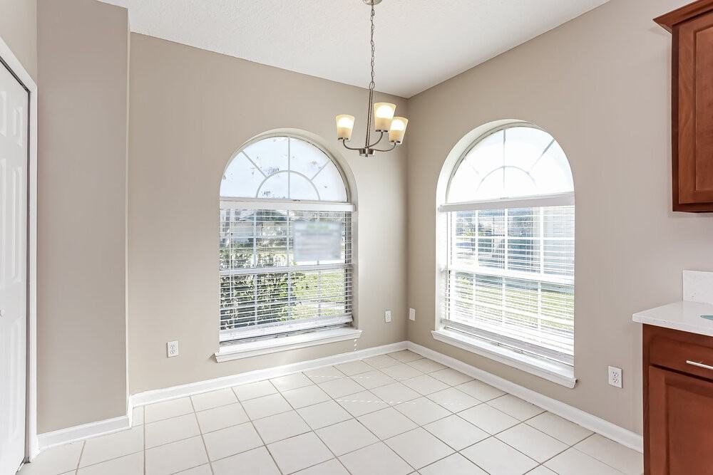5060 Cape Elizabeth Ct W - Photo 6 of 16