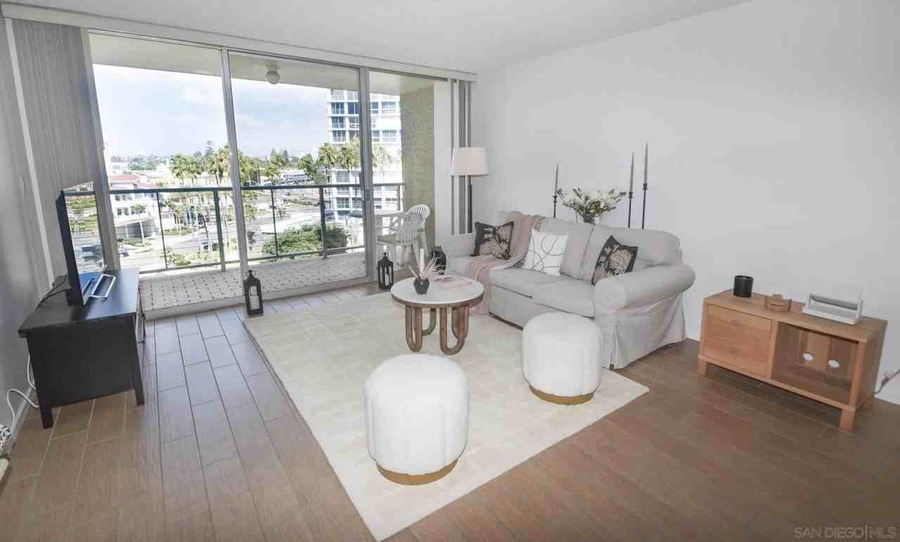 1720 Avenida Del Mundo #501 - Photo 3 of 17