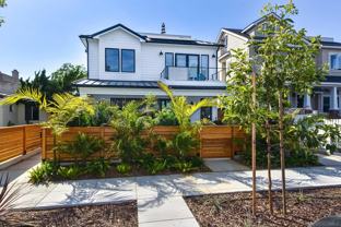 924 D Ave - Photo 1 of 1
