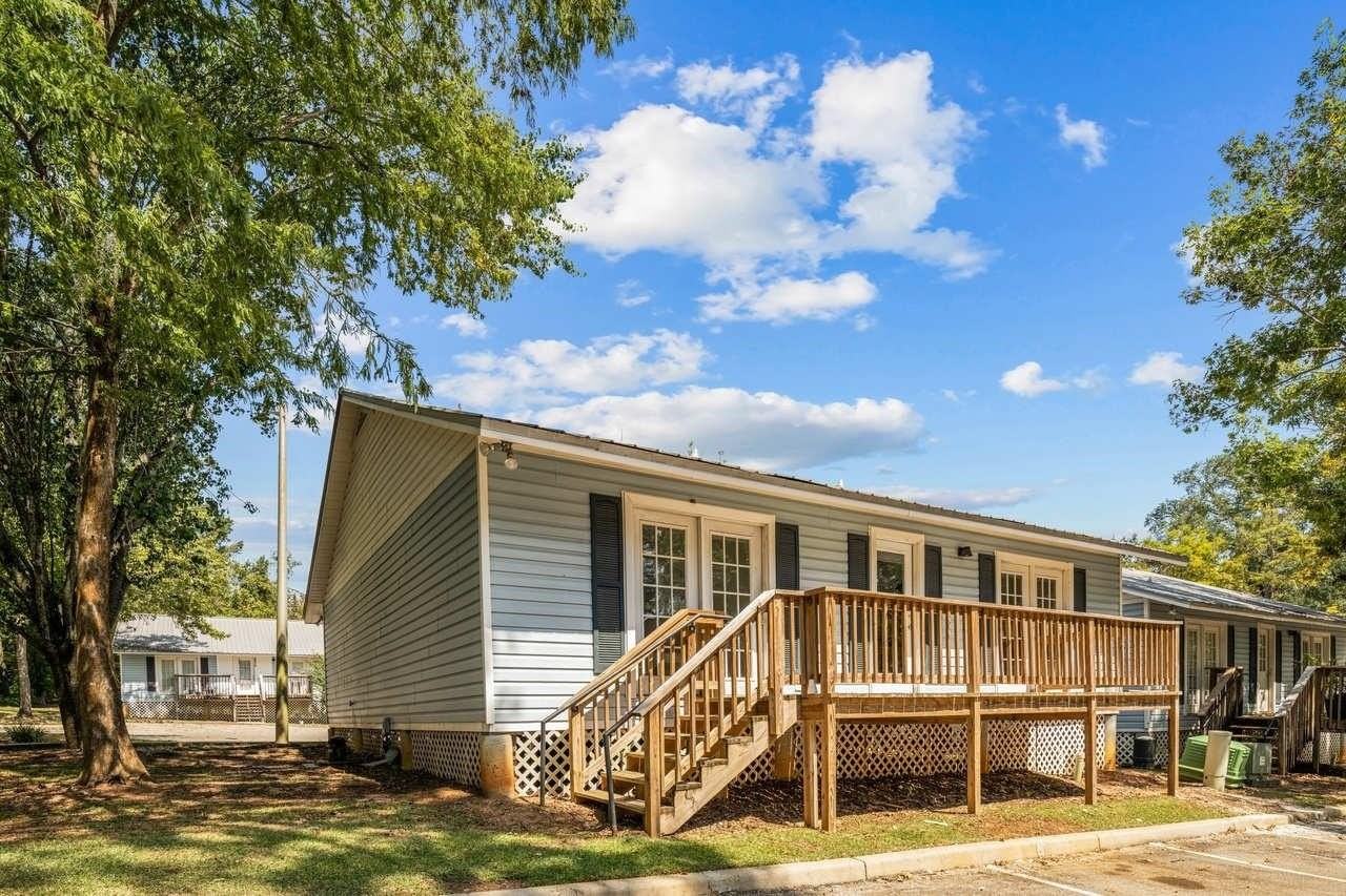 2266 Magnolia Cir #1 - Photo 2 of 23
