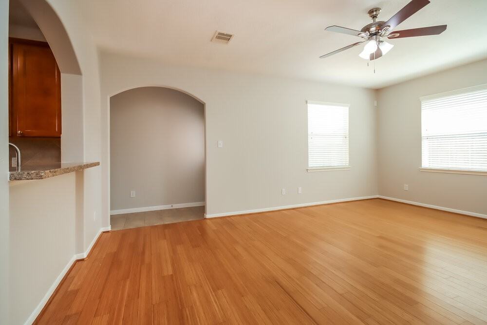 12011 Summer Range Dr - Photo 4 of 17