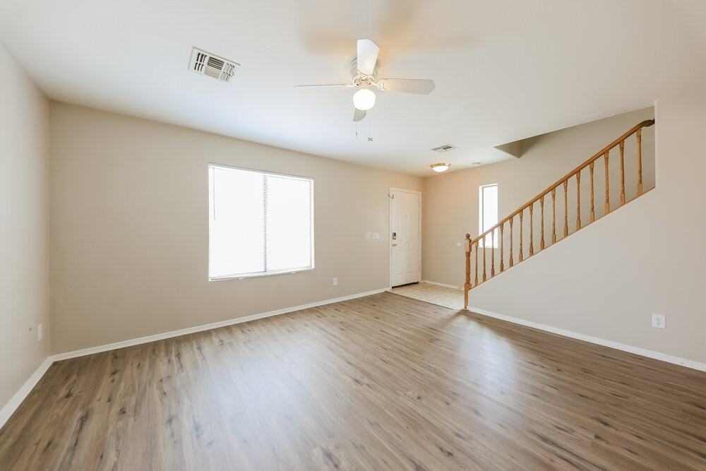 7222 S 37th Dr - Photo 6 of 17