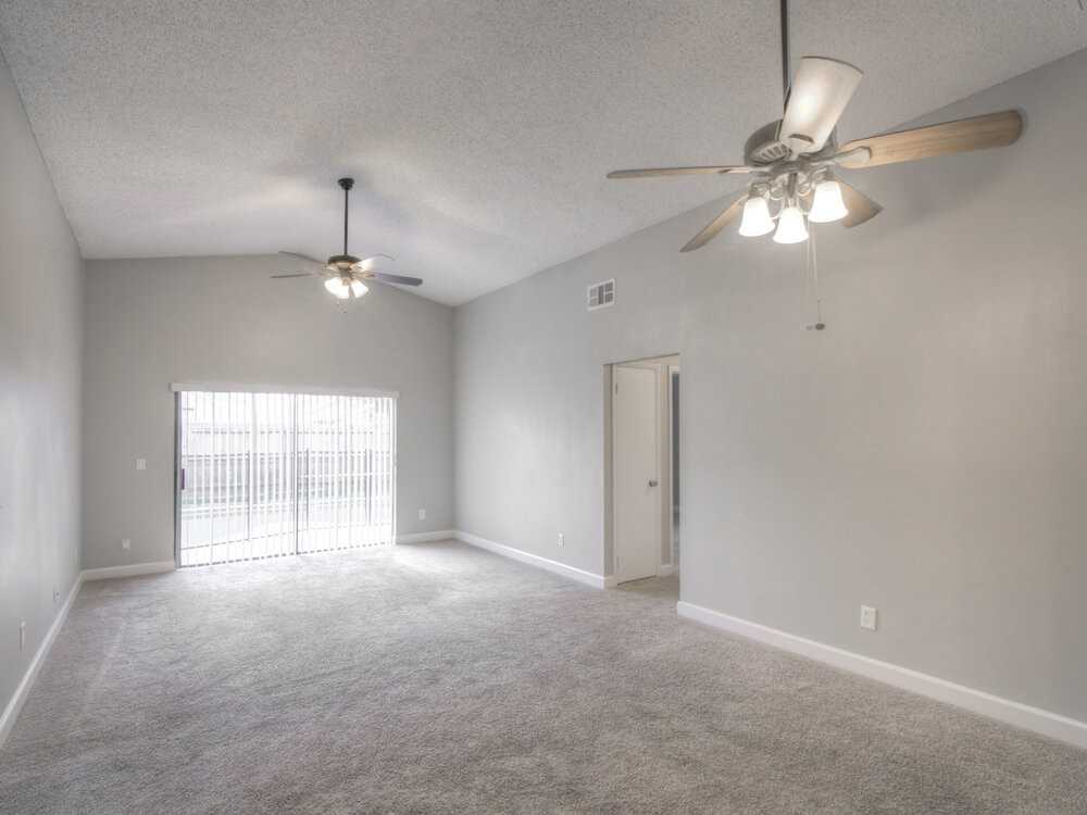 13230 Boulder Woods Cir - Photo 2 of 15