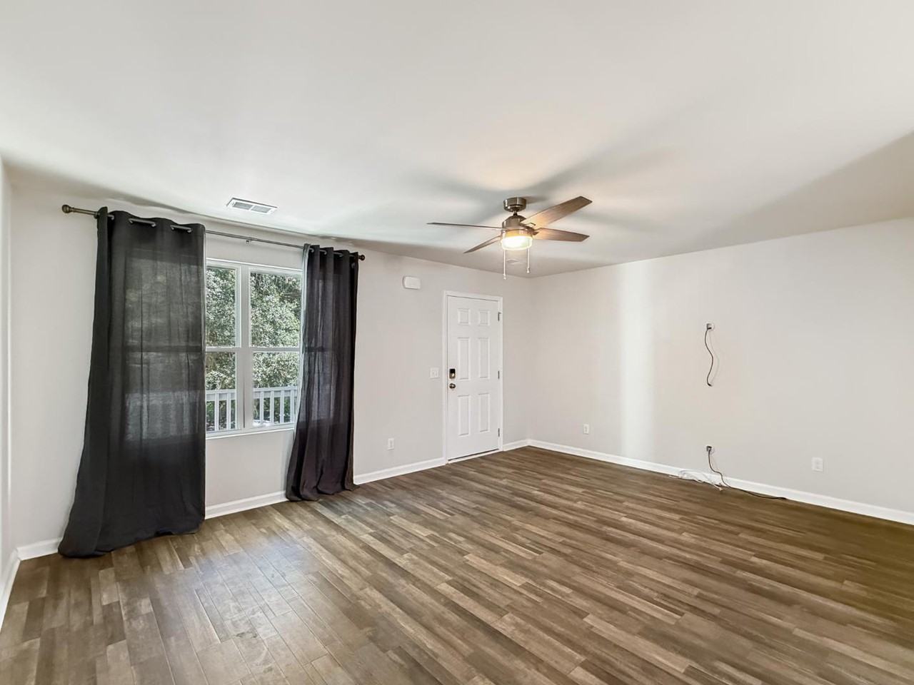 140 Palmetto Breeze Cir - Photo 6 of 11