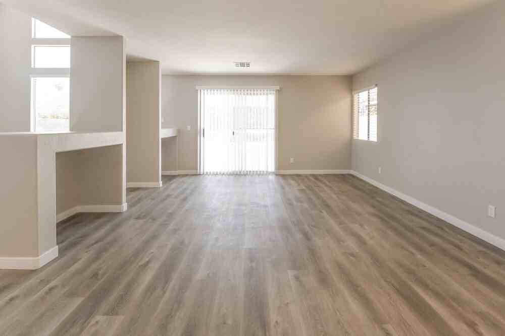 3667 Saddle Creek Ct - Photo 6 of 17