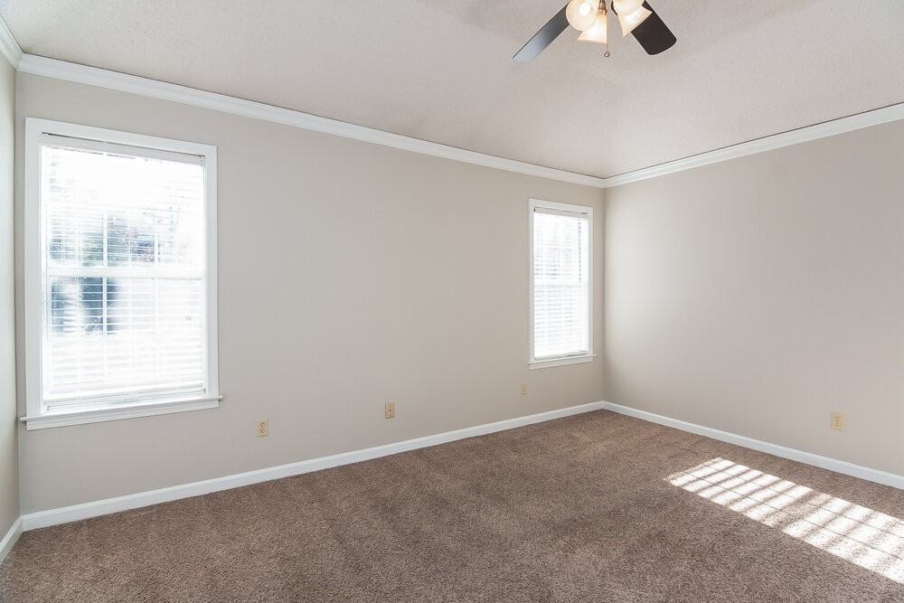 2214 Lake Hill Ct - Photo 6 of 15