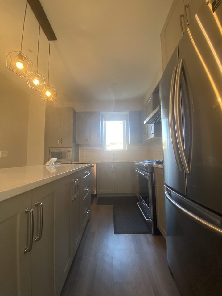 15436 31 Ave #206 - Photo 4 of 24