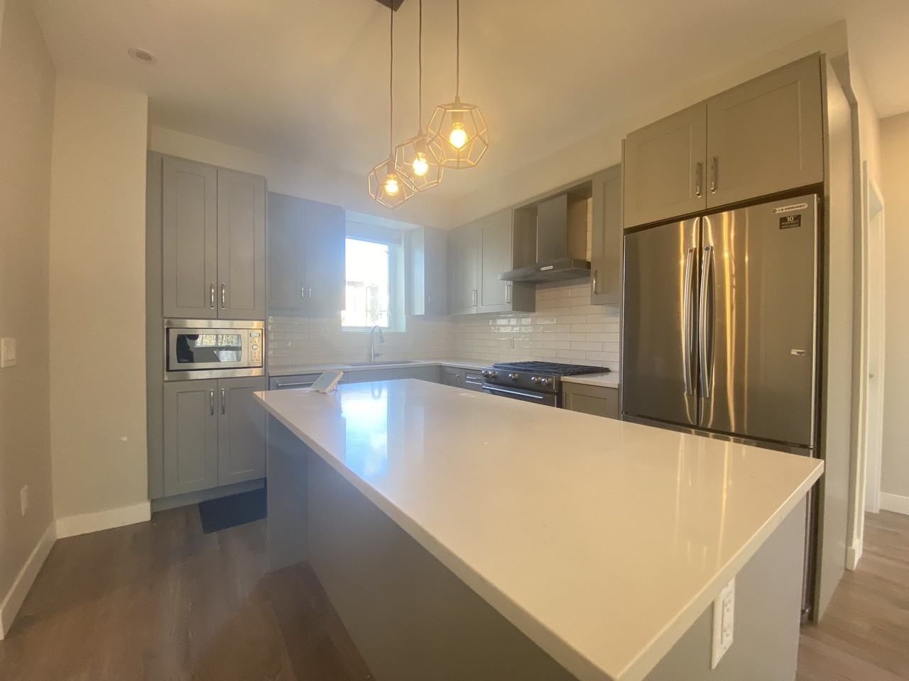 15436 31 Ave #206 - Photo 5 of 24