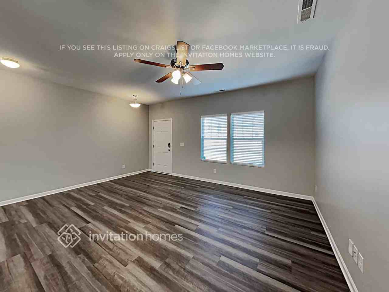 12950 Hill Pine Rd - Photo 4 of 21
