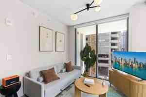 featured image of 11 Ne 6th St