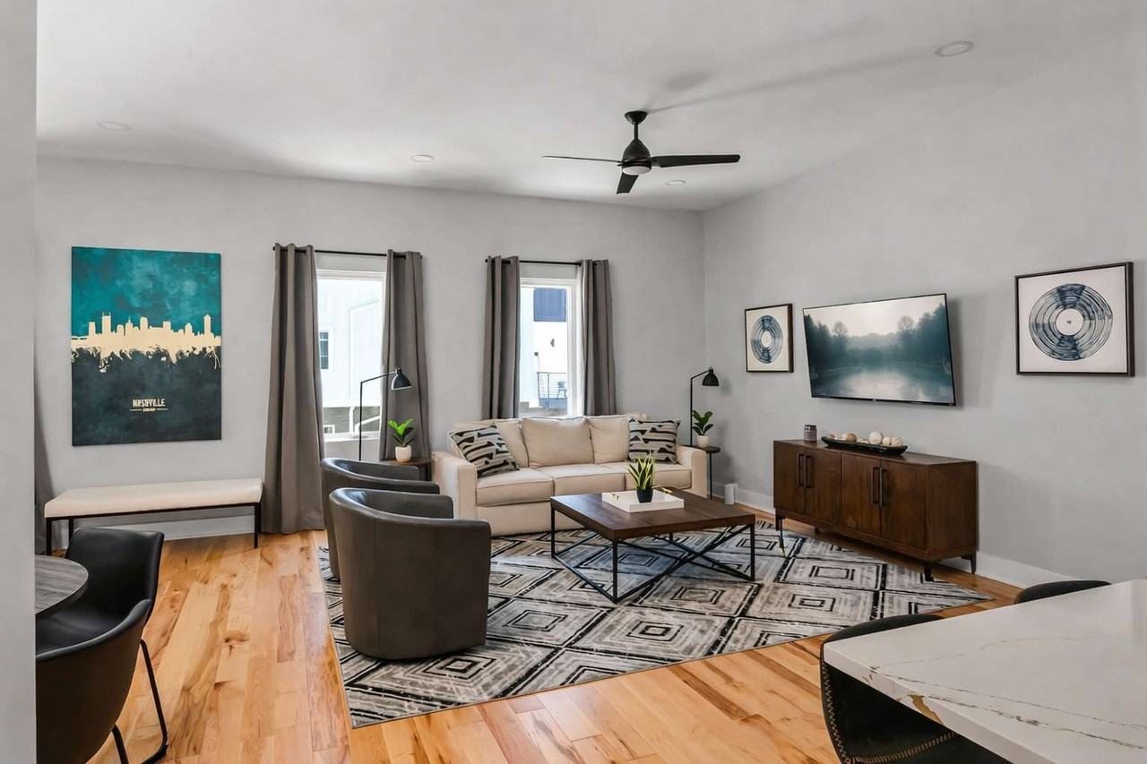 2131 Goodrich Avenue - Photo 2 of 48