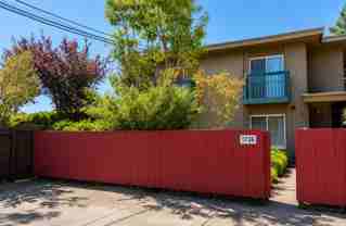 1736 Parker St #4 - Photo 1 of 1