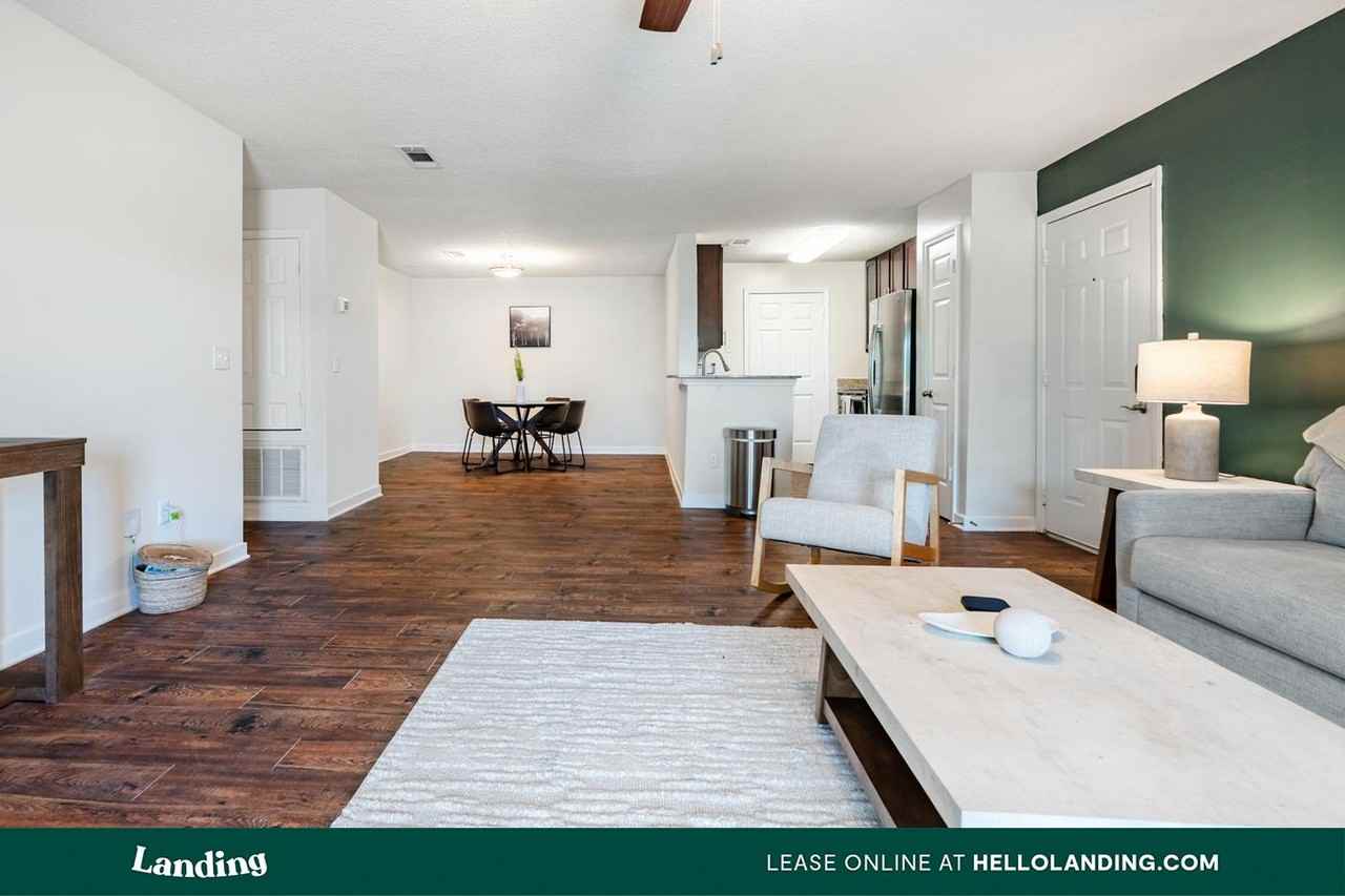 6721 Washington Ave - Photo 5 of 50