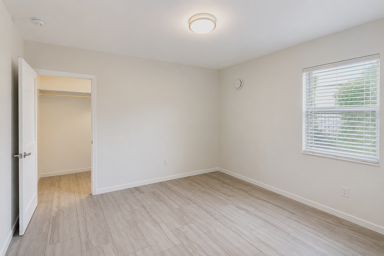 3631 Thomas Ave Miami, FL 33133 - Photo 6 of 7