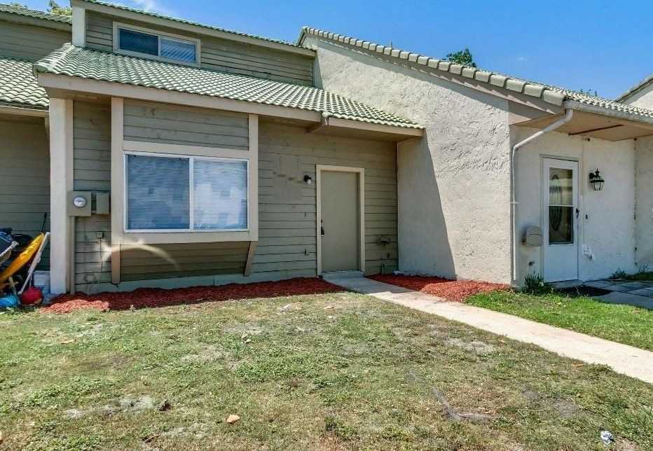 1257 Winter Green Way