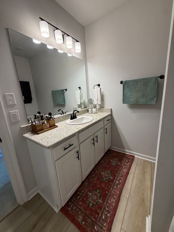 116 Brattle Ct - Photo 4 of 31