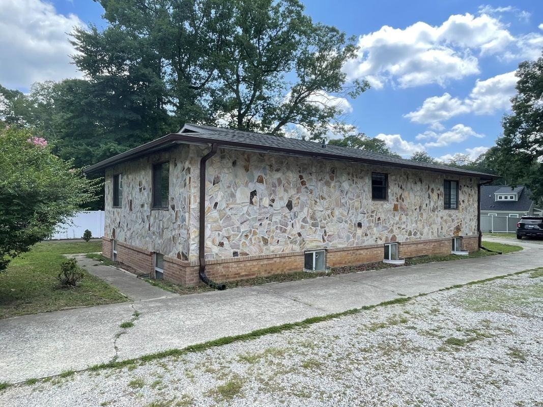 3881 Strawberry Plains Rd - Photo 2 of 8