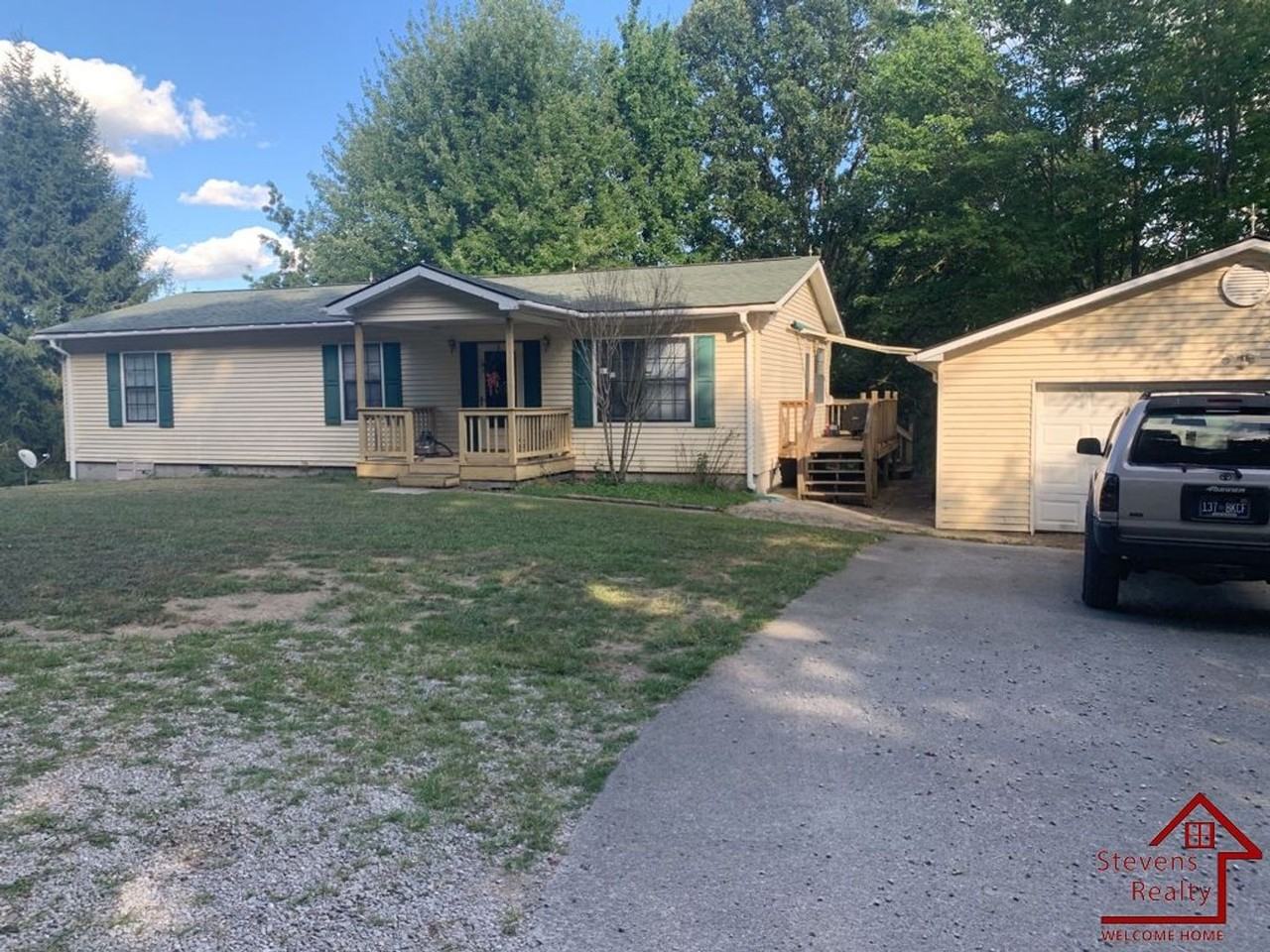 702 Turkey Scratch Rd - Photo 6 of 17