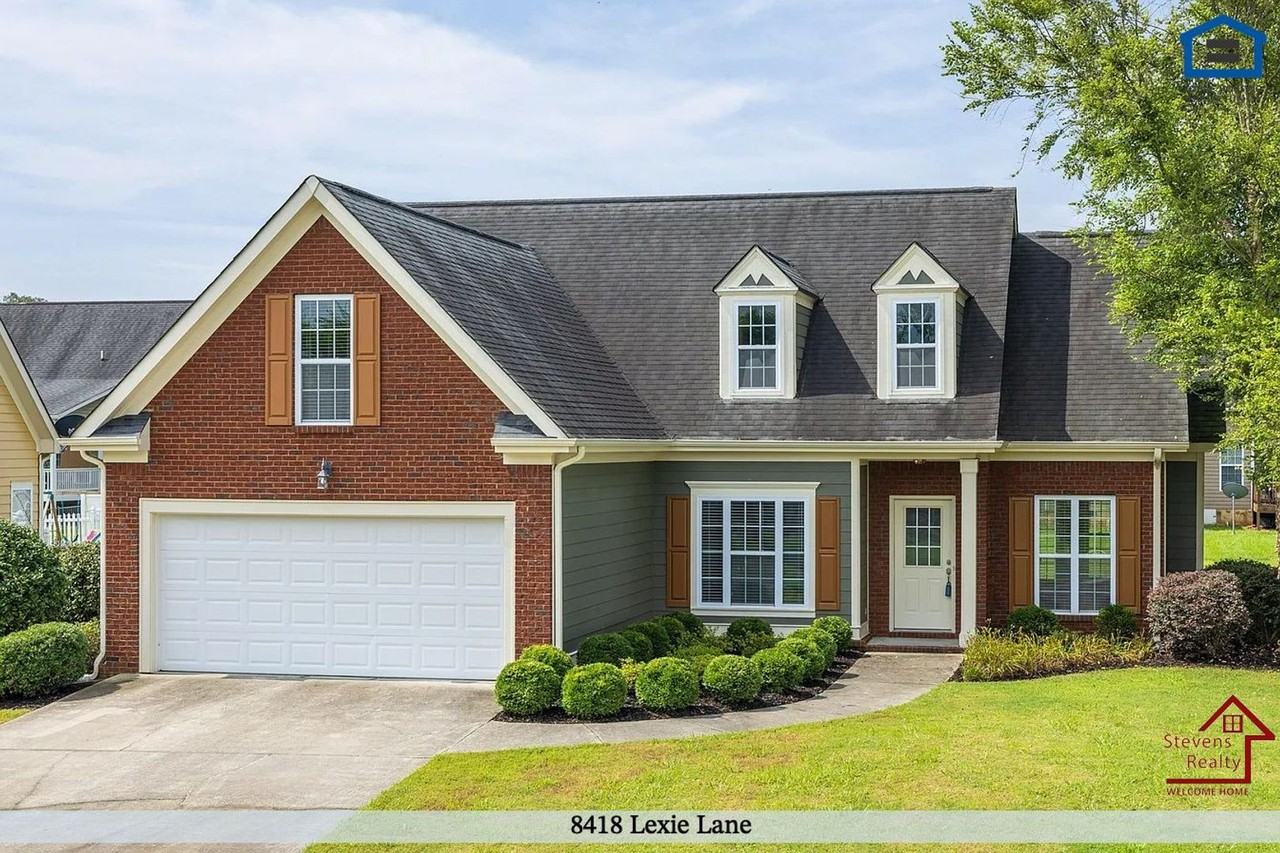 8418 Lexie Ln - Photo 5 of 32