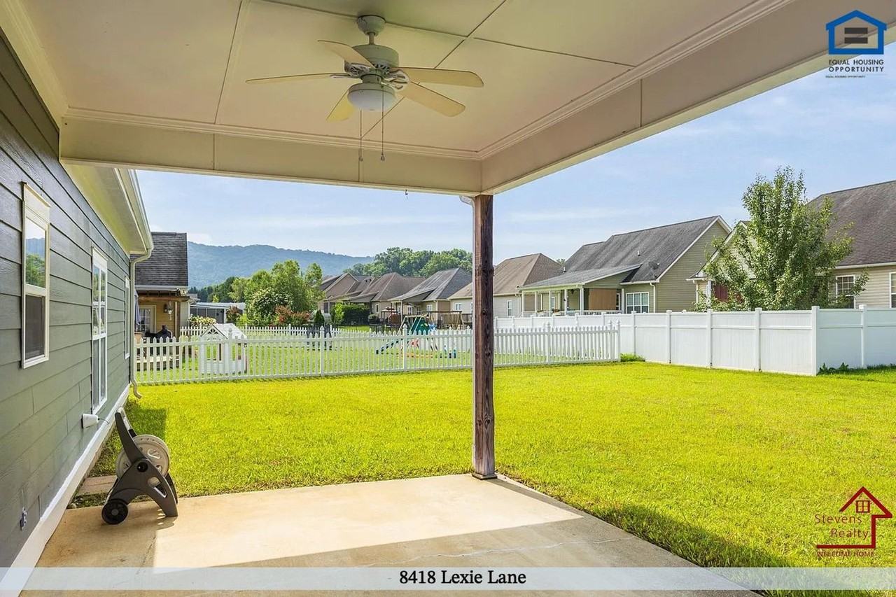 8418 Lexie Ln - Photo 6 of 31