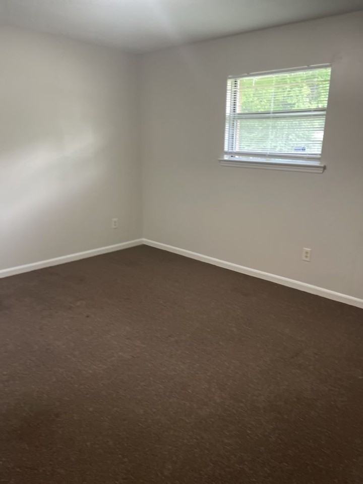 1700 Olive St #A - Photo 7 of 11