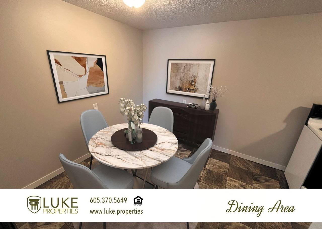 205 N Eastern Ave #4 - Photo 4 of 14