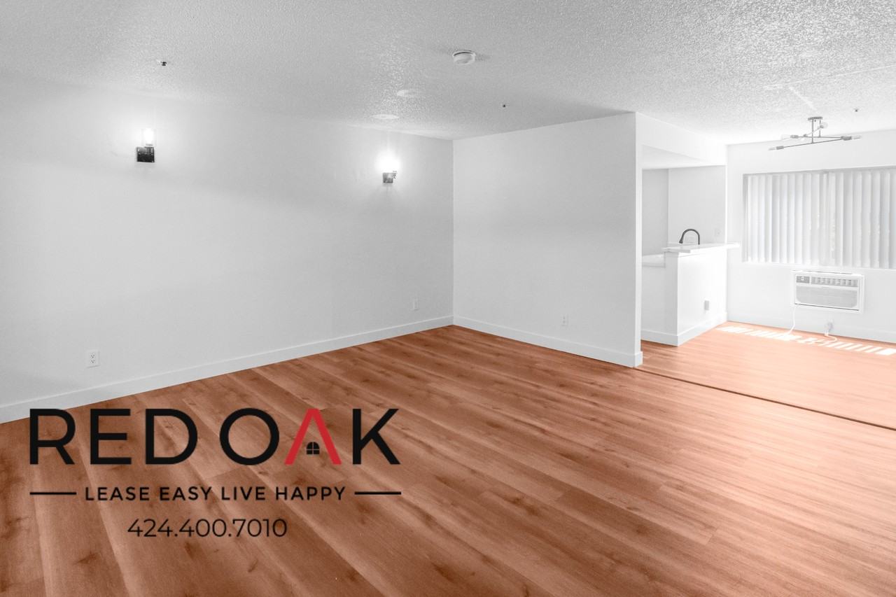 13910 Sayre St #2 - Photo 5 of 18