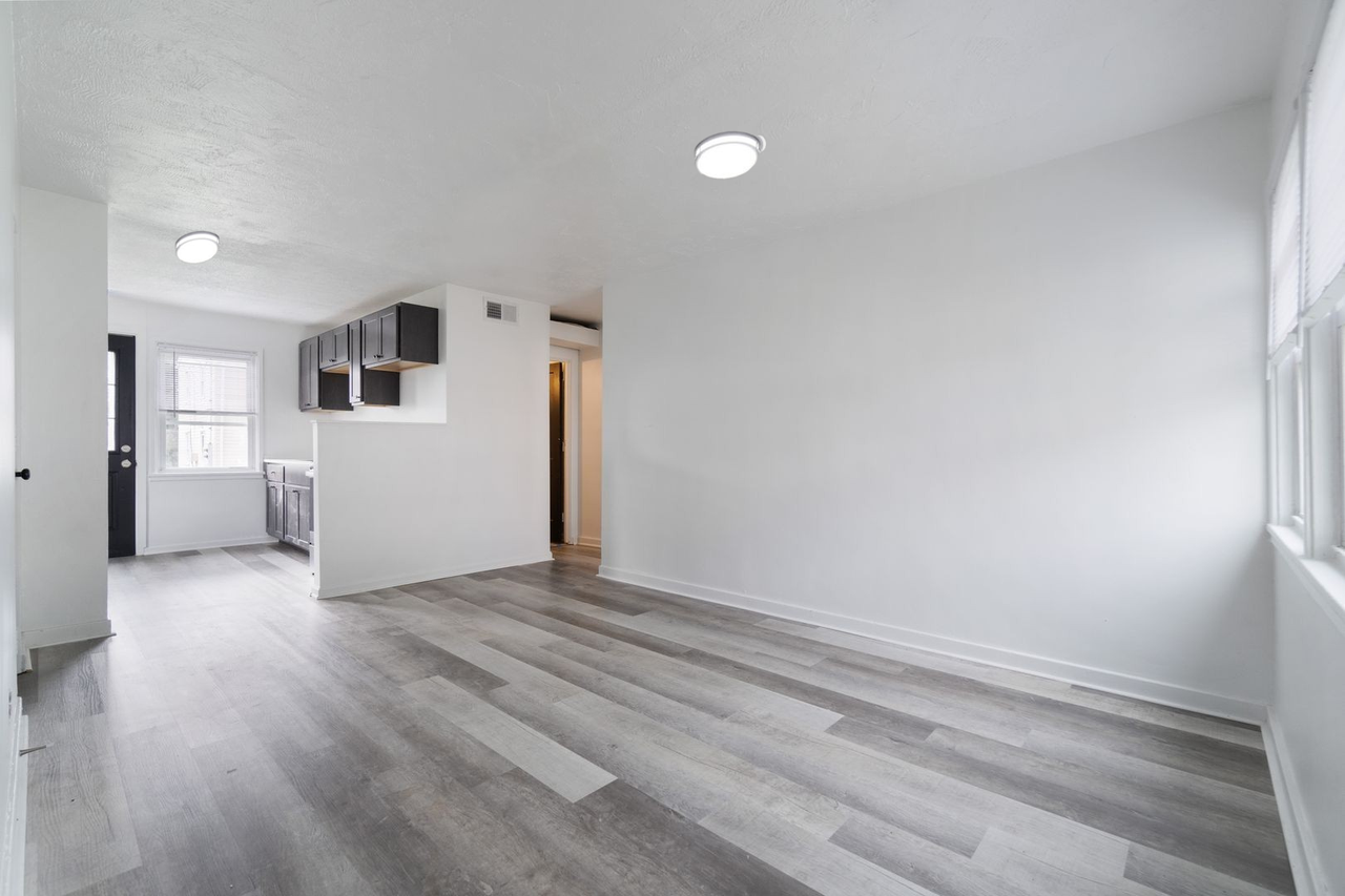 64 64 Midland Heights Circle - Photo 3 of 19