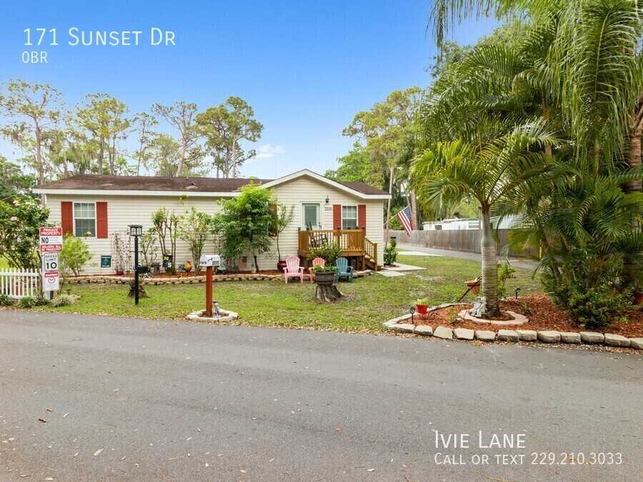 171 Sunset Dr - Photo 2 of 18