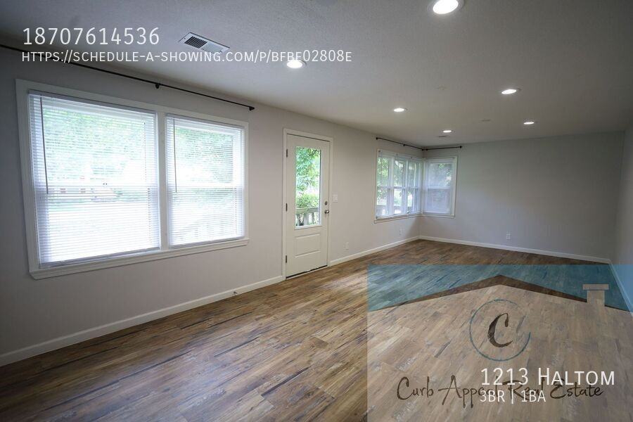 1213 Haltom St - Photo 2 of 19