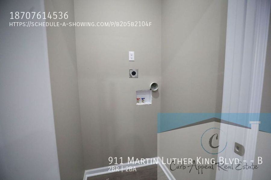 911 Martin Luther King Blvd - #B - Photo 3 of 50