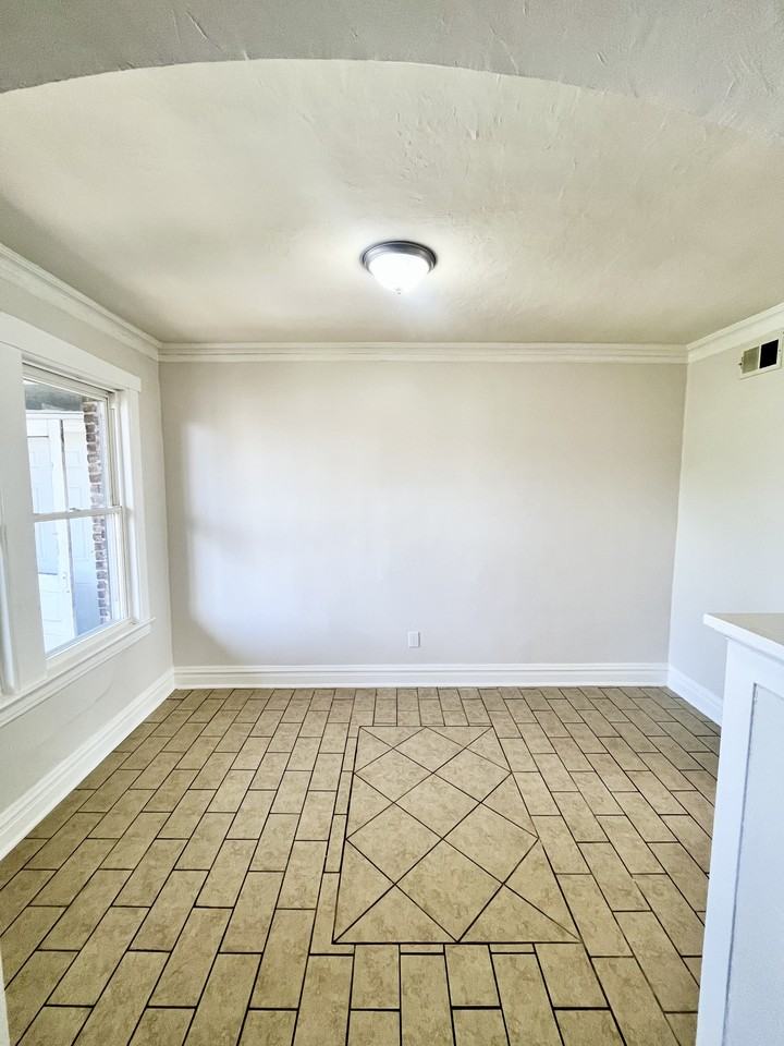 5040 W 21st Pl #10 - Photo 2 of 7