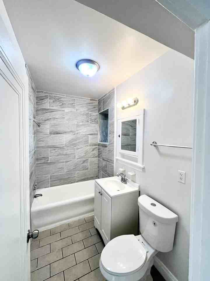 5040 W 21st Pl #10 - Photo 7 of 7