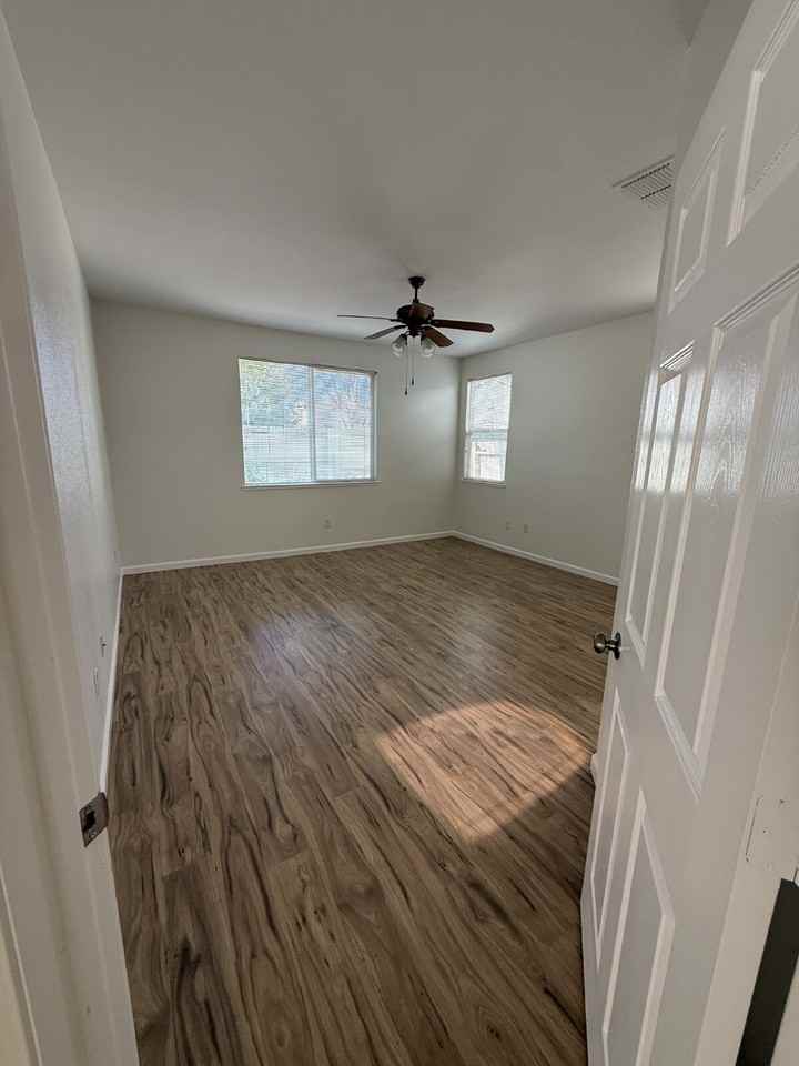 3419 Mas Amilos Way - Photo 5 of 17