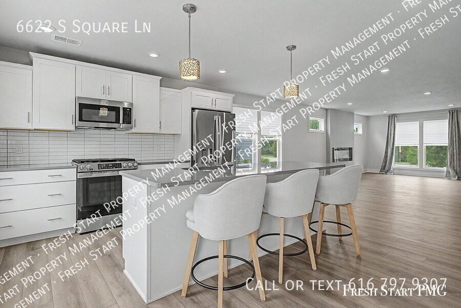 6622 S Square Ln - Photo 6 of 28