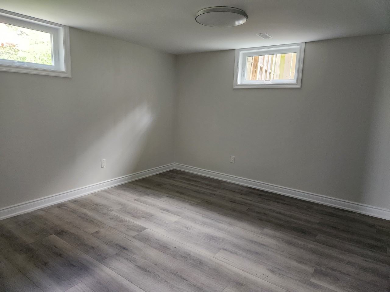 2532 Foxmeadow Road - Photo 7 of 10