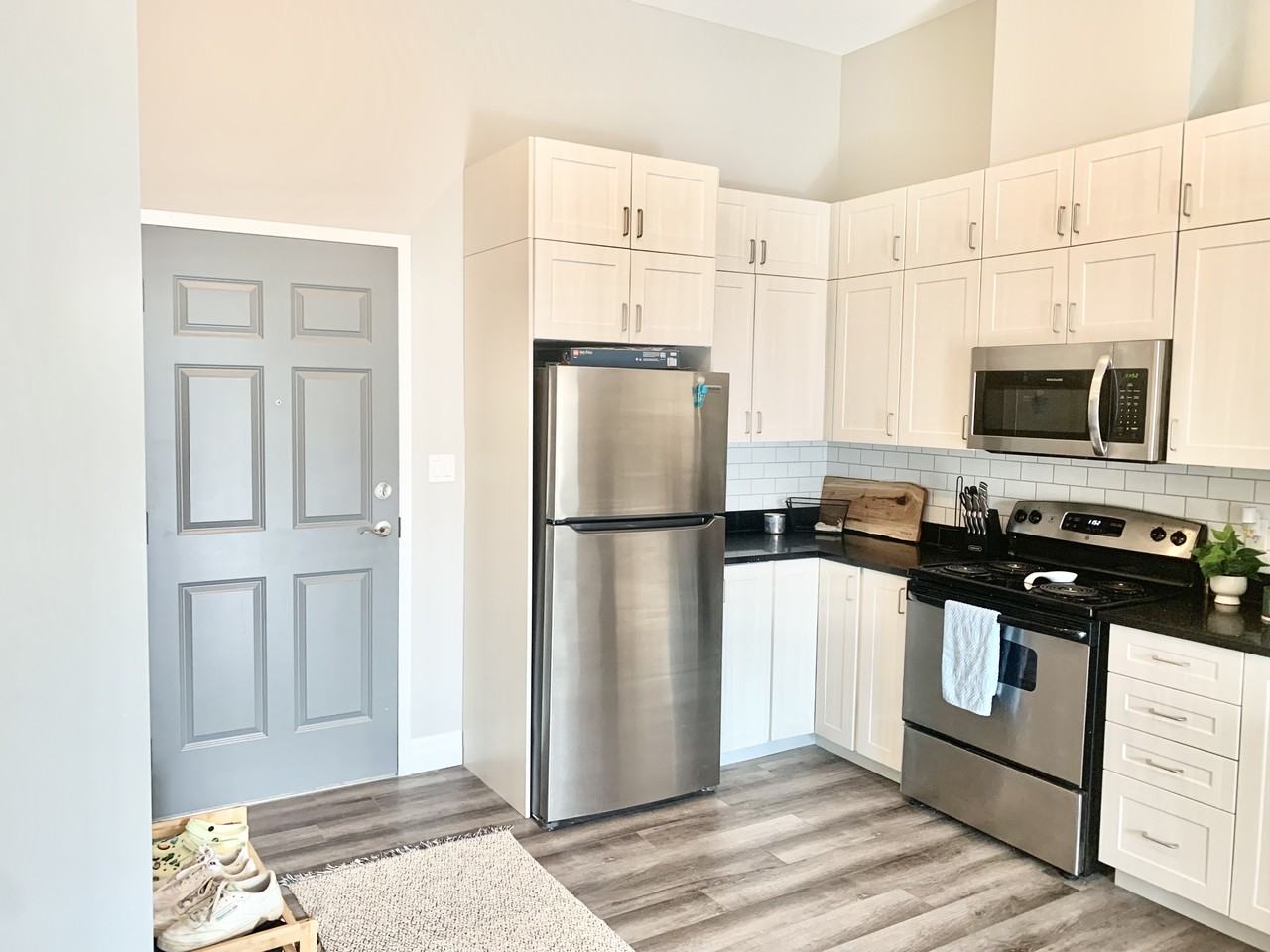 501 Frontenac Street 512 - Photo 3 of 29
