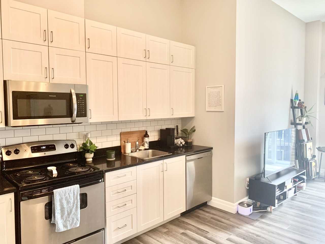 501 Frontenac Street 512 - Photo 4 of 29
