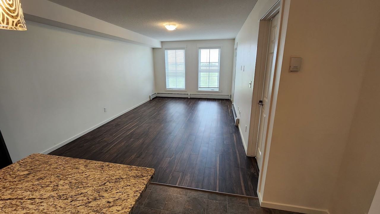 755 Copperpond Boulevard Southeast 1308 - Photo 4 of 16