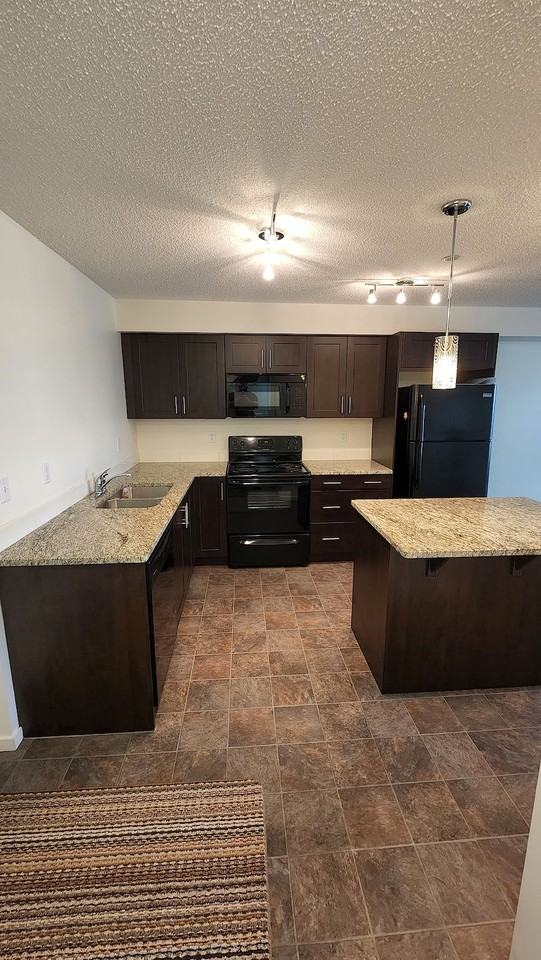 755 Copperpond Boulevard Southeast 1308 - Photo 7 of 16