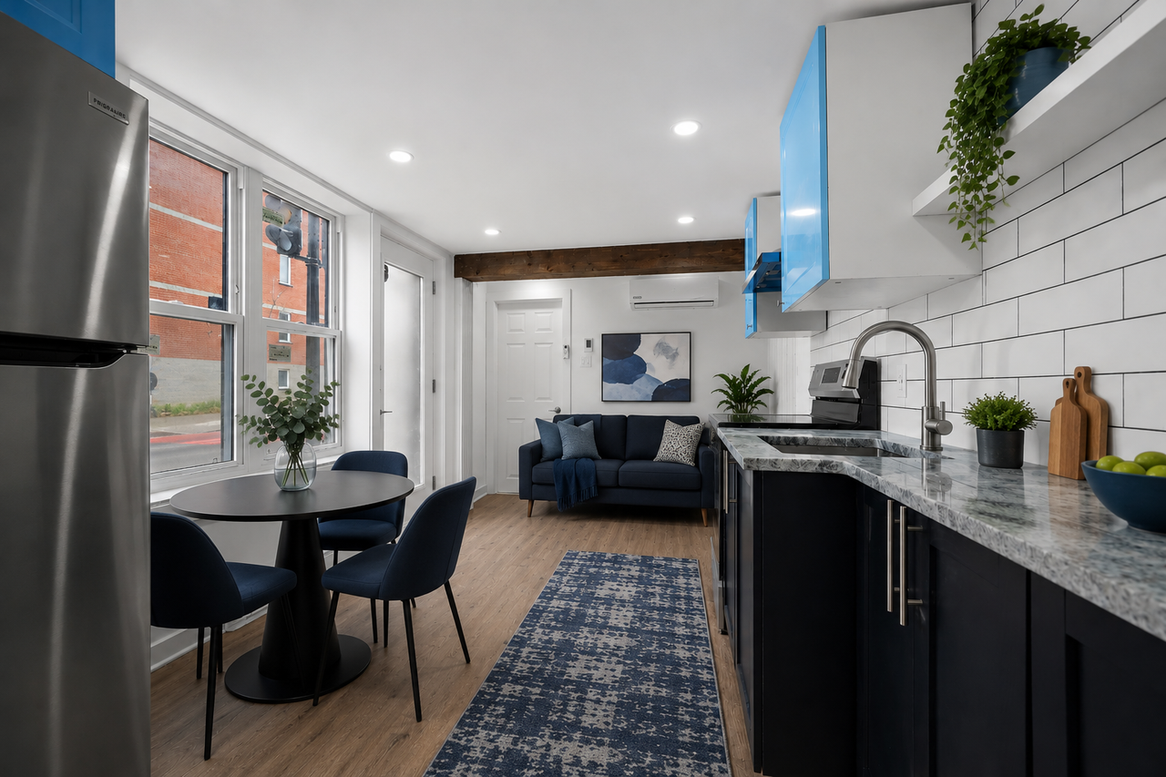 1808 Rue D'Iberville #1808 - Photo 3 of 11