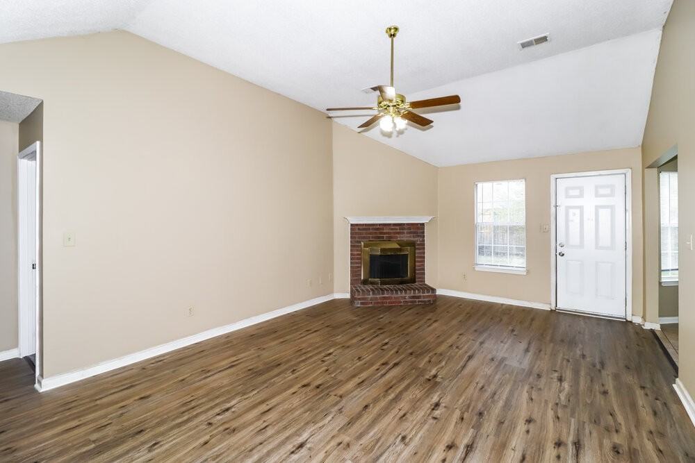 7576 Baysweet Dr - Photo 5 of 19