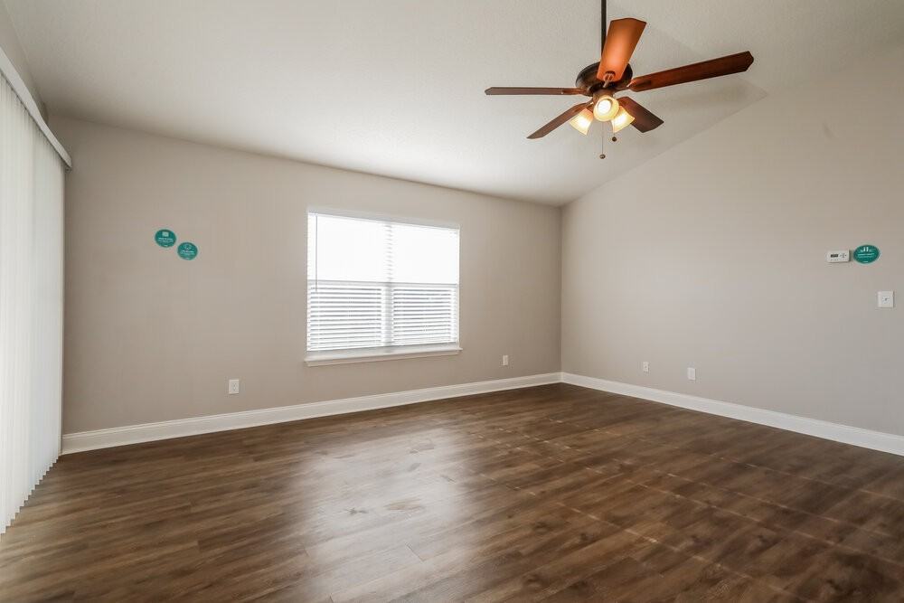 3163 Pine Haven Dr - Photo 3 of 13
