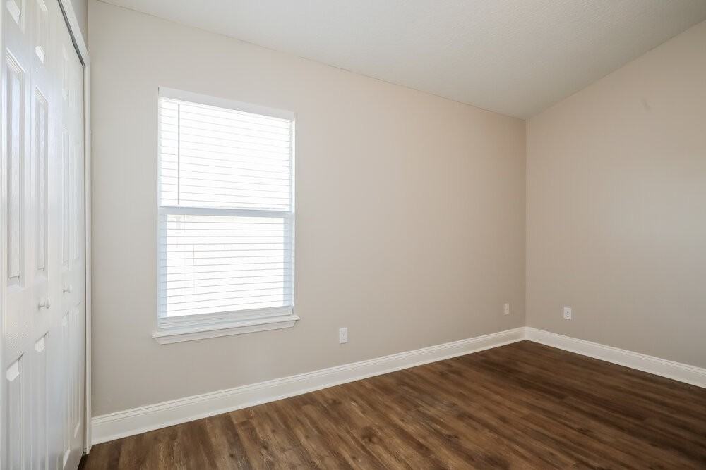 3163 Pine Haven Dr - Photo 4 of 13