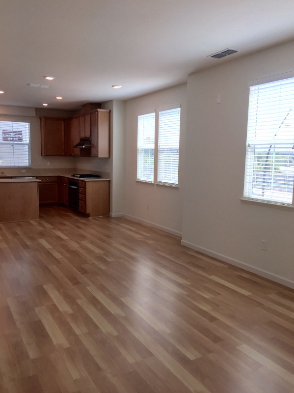 506 Barcelona Loop - Photo 3 of 15