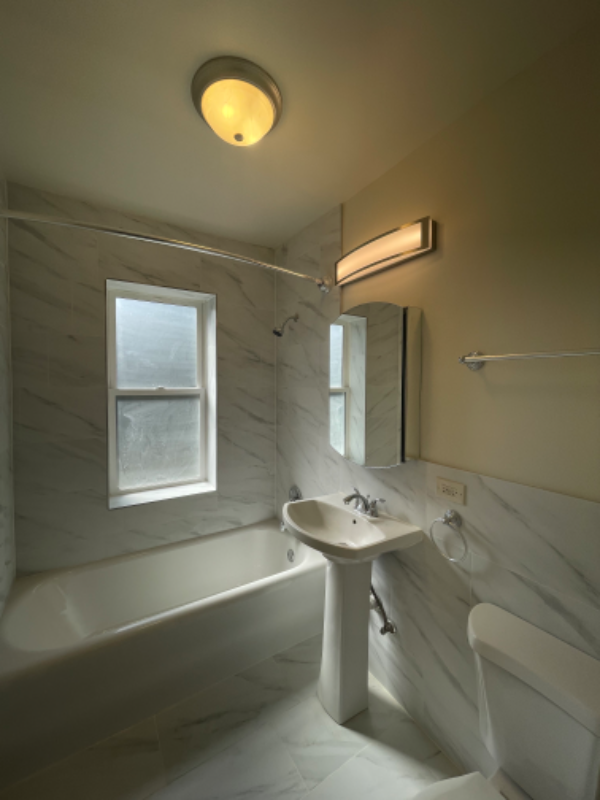 2145 W Chase Ave #2 - Photo 6 of 17