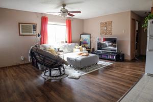 featured image of 938 28th St Se