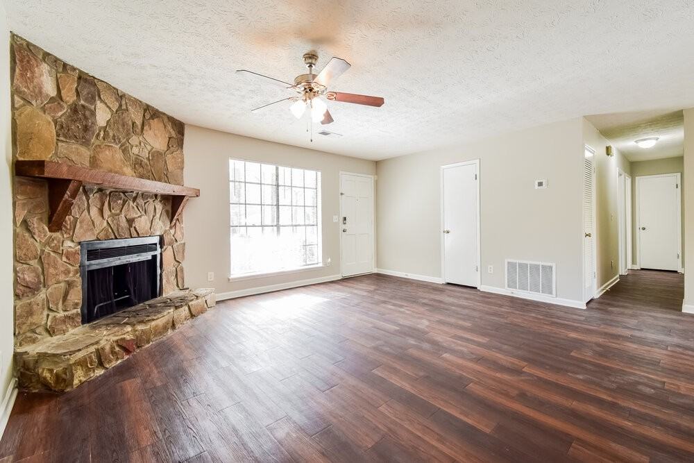 2464 Hewatt Rd - Photo 6 of 19