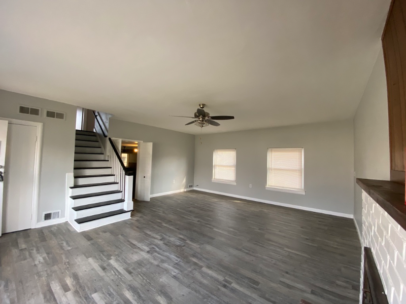 3325 Brown St - Photo 3 of 19