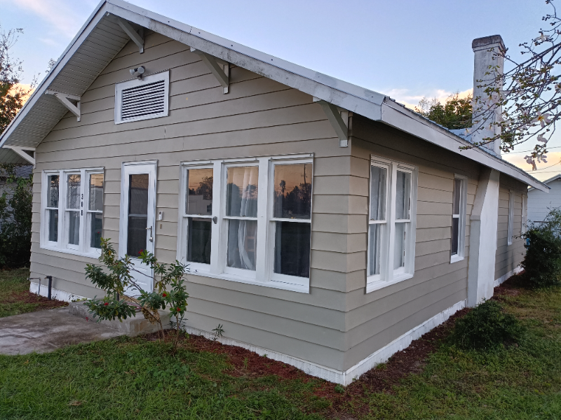 308 W Smith Ave - Photo 3 of 18
